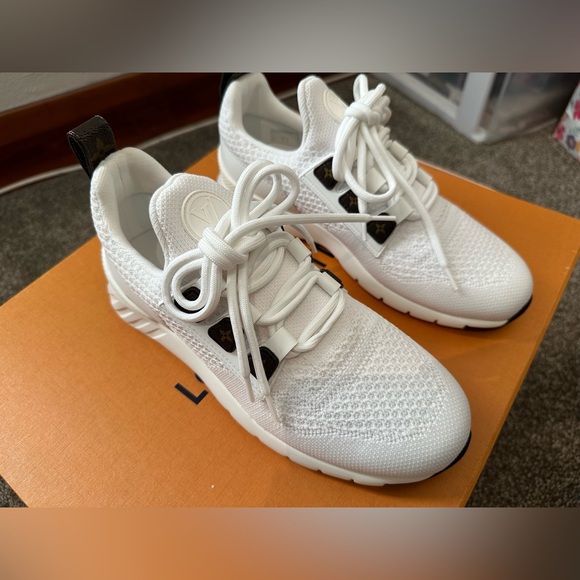 Louis Vuitton Aftergame Sneakers - Picture 2 of 6